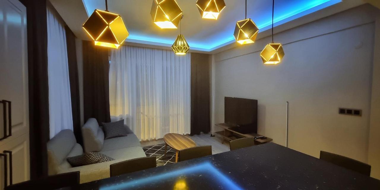 Tam Merkezde Yepyeni Bir Daire Istanboel Buitenkant foto